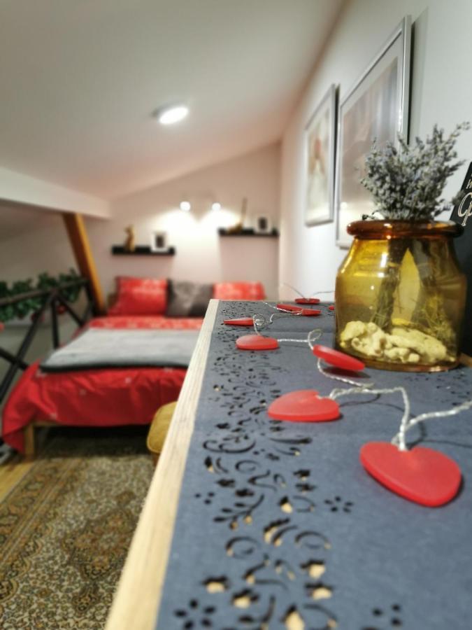 דירות סמדרבו Agape Apartman מראה חיצוני תמונה